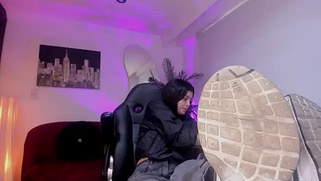 Snapshot of Meghan320 chatting on 16, 2, 2026 Meghan320 online show from 16, 2, 2026