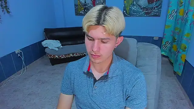 Snapshot of patrik_027 chatting on 29, 11, 2025 patrik 027 online show from 29, 11, 2025