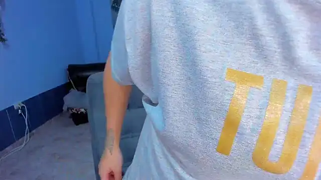 Snapshot of patrik_027 chatting on 18, 11, 2025 patrik 027 online show from 18, 11, 2025