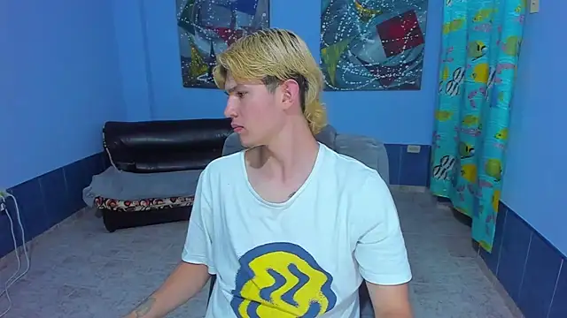 Snapshot of patrik_027 chatting on 26, 9, 2025 patrik 027 online show from 26, 9, 2025