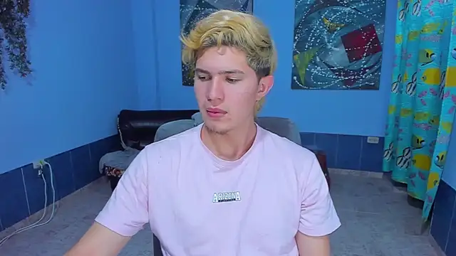 Snapshot of patrik_027 chatting on 20, 9, 2025 patrik 027 online show from 20, 9, 2025