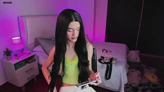 Ainhoads online show from 11, 9, 2025