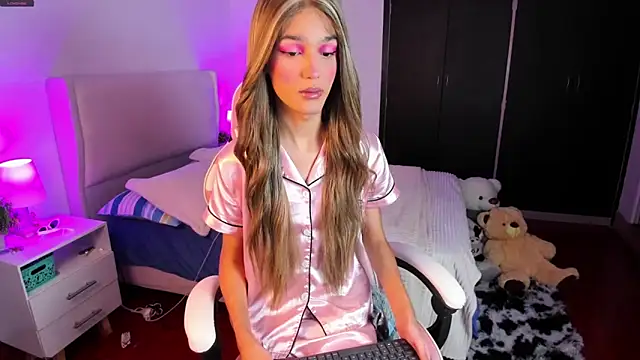 Ainhoads online show from 2, 4, 2026