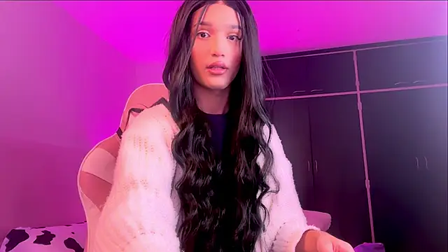 Ainhoads online show from 28, 10, 2025