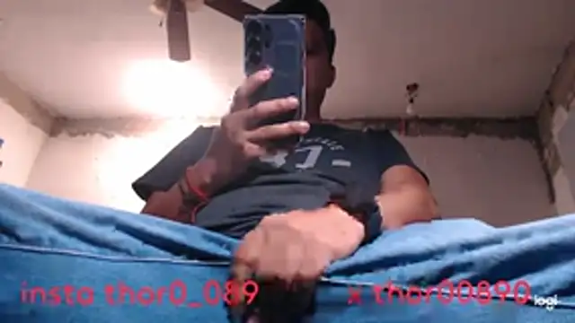 Snapshot of thor000089 chatting on 28, 10, 2025 thor000089 online show from 28, 10, 2025