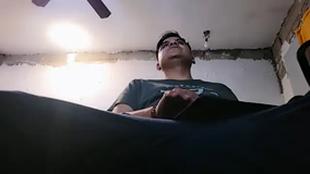 Snapshot of thor000089 chatting on 20, 10, 2025 thor000089 online show from 20, 10, 2025