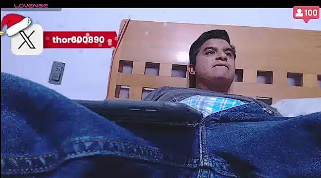 Snapshot of thor000089 chatting on 7, 1, 2025 thor000089 online show from 7, 1, 2025