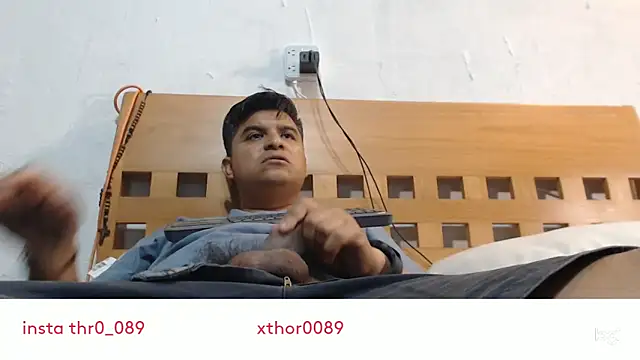 Snapshot of thor000089 chatting on 6, 5, 2026 thor000089 online show from 6, 5, 2026