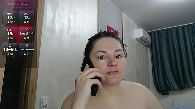 Stacy Davice online show from 22, 10, 2025