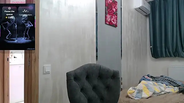 Stacy Davice online show from 29, 10, 2025