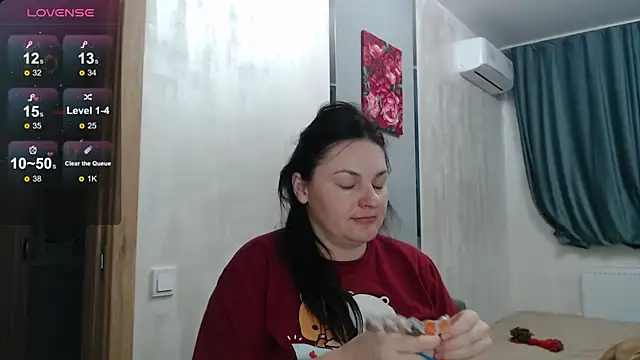 Stacy Davice online show from 22, 10, 2025