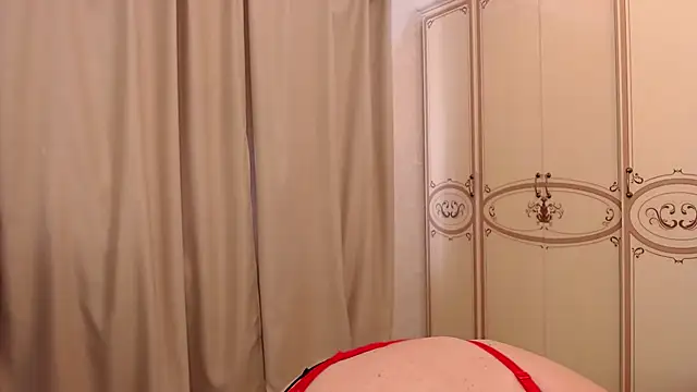 Snapshot of AlinaBoobs55 chatting on 13, 2, 2025 AlinaBoobs55 online show from 13, 2, 2025