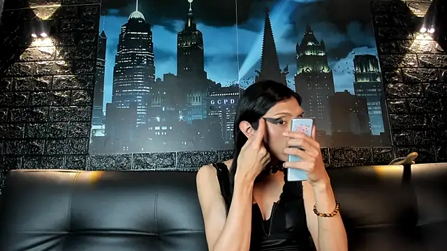 Victoria Badgal  online show from 27, 11, 2025