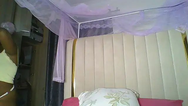 Snapshot of CuteJ chatting on 3, 8, 2026 CuteJ online show from 3, 8, 2026