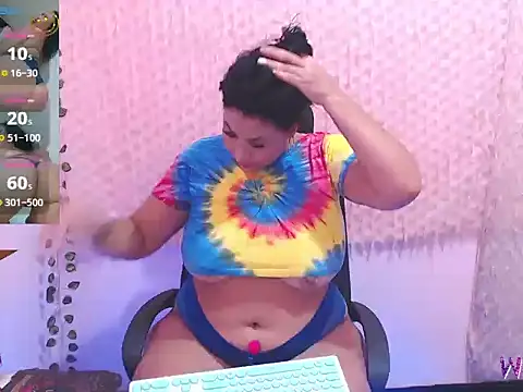 mature beautifull online show from 26, 9, 2025