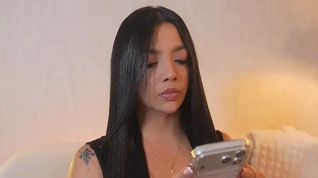 sarah hiill online show from 14, 11, 2025