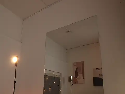 sarah hiill online show from 7, 10, 2025