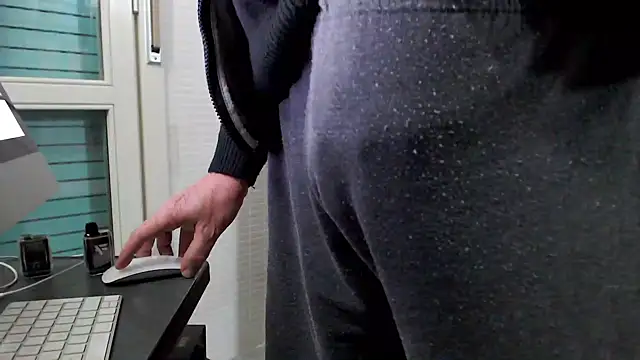 Unicum900 online show from 17, 2, 2025