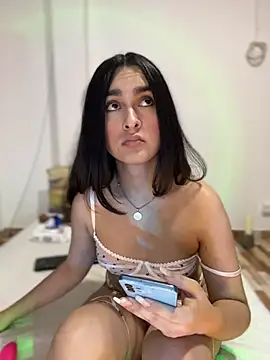 MiahWindsor online show from 22, 10, 2025