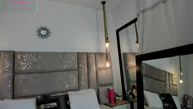 Snapshot of CeliWoods chatting on 22, 4, 2026 CeliWoods online show from 22, 4, 2026