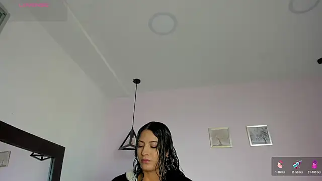 CeliWoods online show from 8, 11, 2025