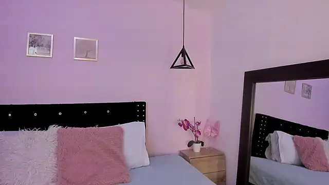 CeliWoods online show from 11, 9, 2025