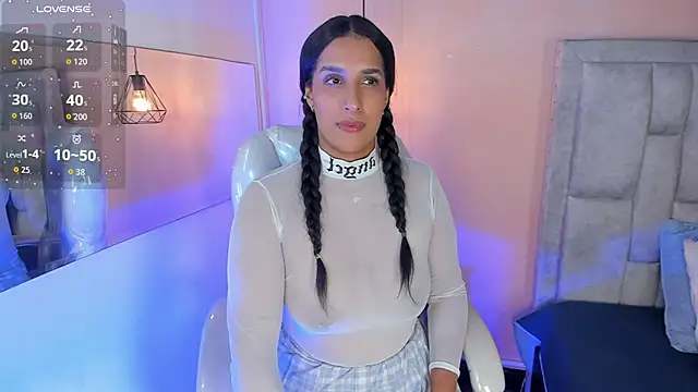 Stefhanyblow online show from 15, 4, 2026