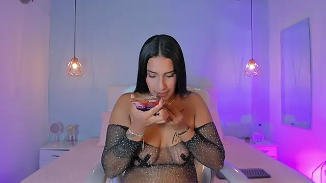 Stefhanyblow online show from 9, 3, 2025