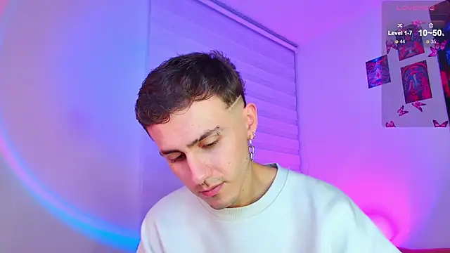 Snapshot of dimitri-bilak chatting on 5, 2, 2026 dimitri-bilak online show from 5, 2, 2026