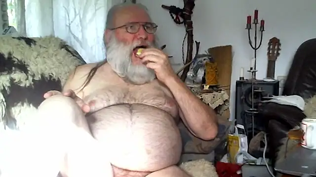 SexySantaC online show from 14, 11, 2025