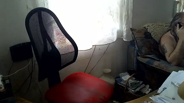 SexySantaC online show from 5, 10, 2025