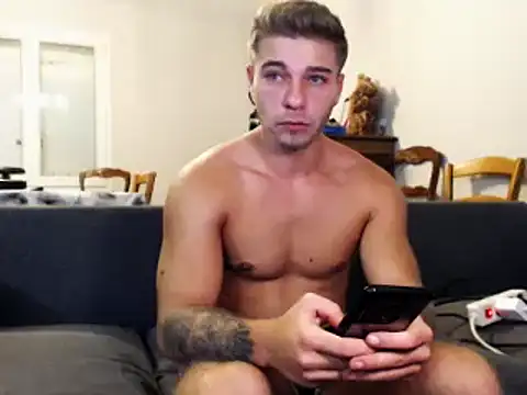 Elkafit28 online show from 3, 10, 2025