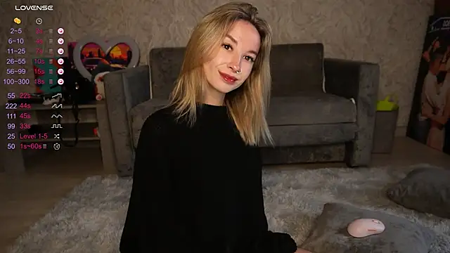 EmelyBenz online show from 25, 9, 2025