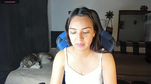 Miss Nicole online show from 28, 2, 2025