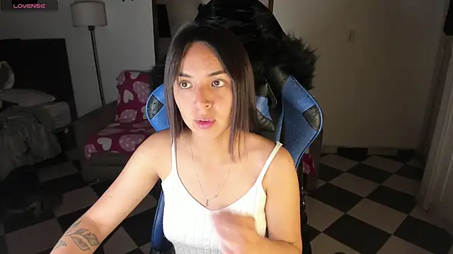 Miss Nicole online show from 7, 3, 2025