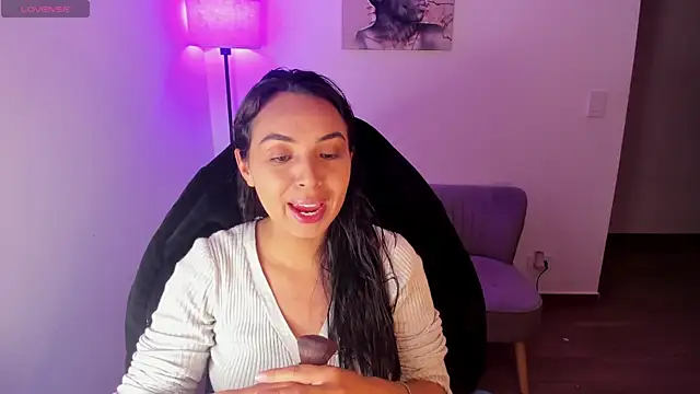 Miss Nicole online show from 30, 5, 2026