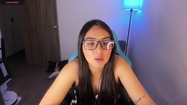 Miss Nicole online show from 9, 1, 2026