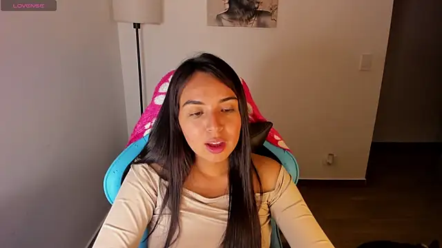 Miss Nicole online show from 27, 5, 2026
