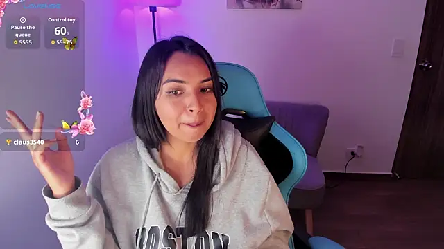 Miss Nicole online show from 30, 4, 2026