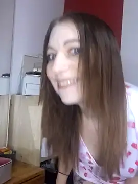 XLisaxx online show from 2, 2, 2026