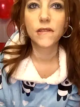 XLisaxx online show from 12, 2, 2026