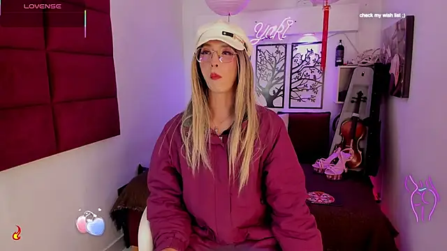 Yaki Tai online show from 22, 9, 2025