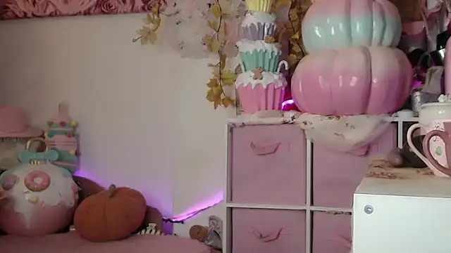 elyink online show from 18, 12, 2025