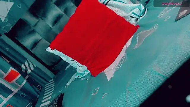 CharlotteBigCock online show from 17, 4, 2026