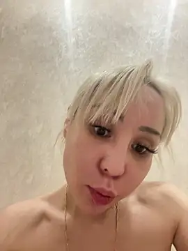 Snapshot of Yulianna_Smith chatting on 14, 2, 2026 Yulianna Smith online show from 14, 2, 2026