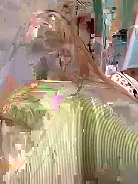 Snapshot of Reggie-Liam chatting on 10, 3, 2025 Reggie-Liam online show from 10, 3, 2025