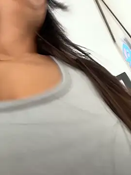 Snapshot of Reggie-Liam chatting on 2, 12, 2025 Reggie-Liam online show from 2, 12, 2025