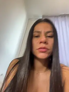 Snapshot of Reggie-Liam chatting on 10, 11, 2025 Reggie-Liam online show from 10, 11, 2025