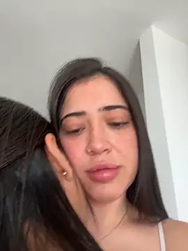 Reggie-Liam online show from 4, 12, 2025