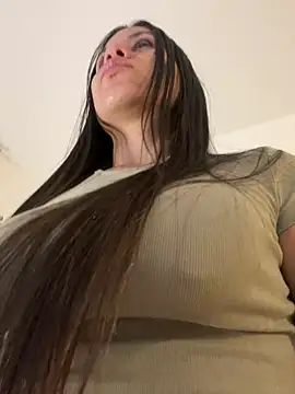 Snapshot of Reggie-Liam chatting on 11, 3, 2025 Reggie-Liam online show from 11, 3, 2025